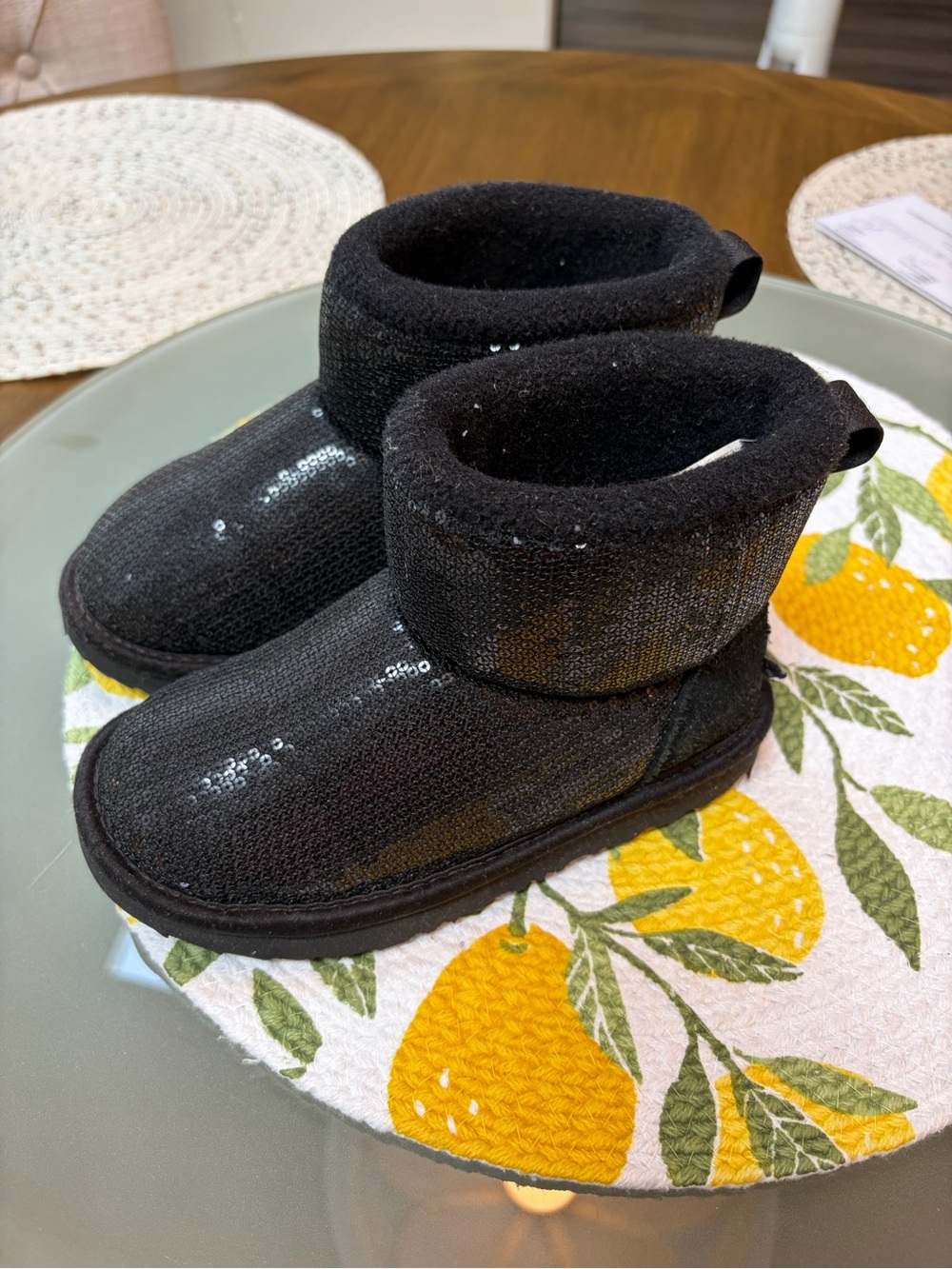 UGG Toddler Girls Black Sequin Glitter Cozy Ankle Boots EUC